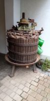 Tag 2 - Blick auf Weinpresse am Weingut Runge Dürrfeld 