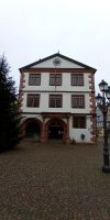 Tag 9 Blick auf das Alte Rathaus in Lohr am Main 
