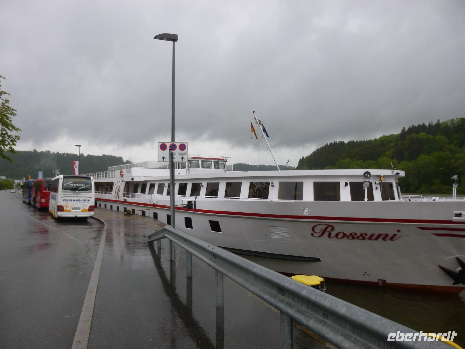 Alle Busse sind nun da 