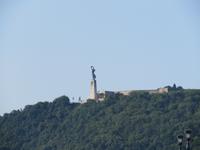 Einfahrt in Budapest - Gellertberg