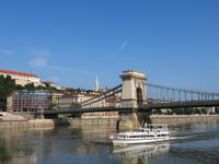 Einfahrt in Budapest -Kettenbrücke