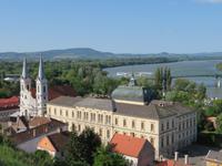 Ausflug nach Esztergom - Blick über die Donau
