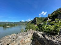 Blick aus den Weinbergen in Dürnstein