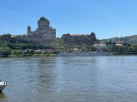 MS Rossini mit Esztergompanorama