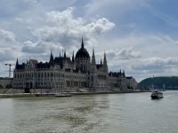 2. Tag – Abfahrt aus Budapest – Parlament