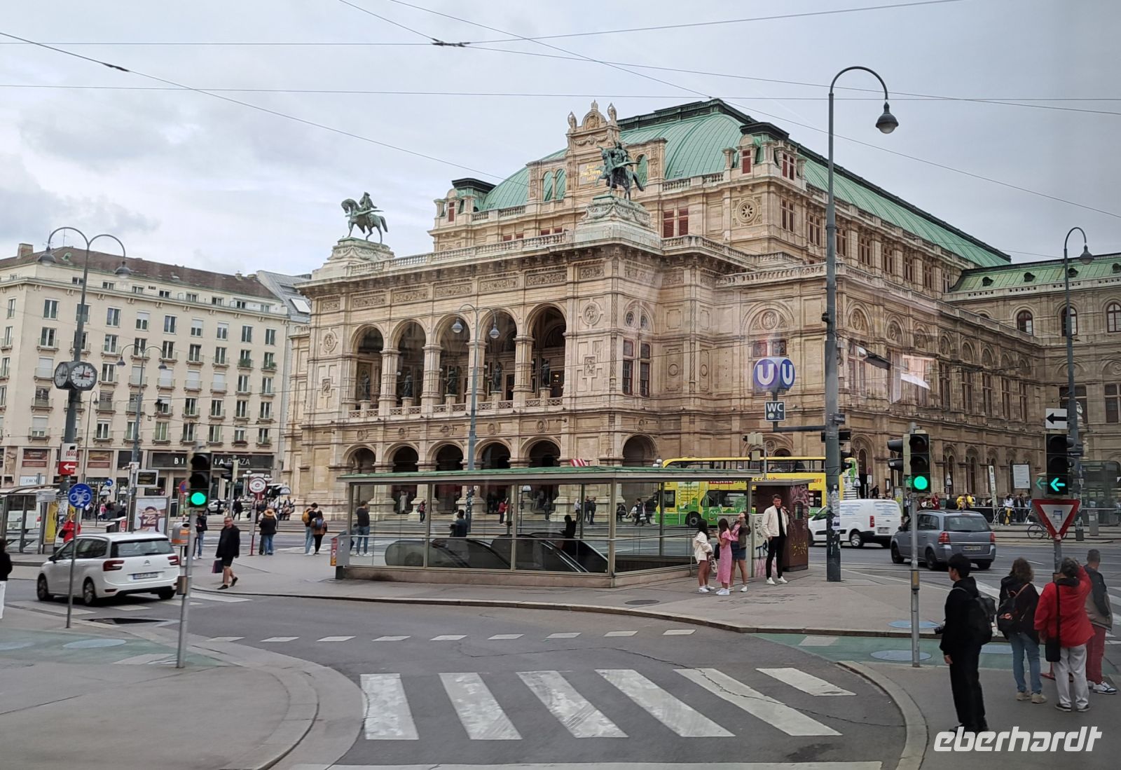 Wien - Opernhaus an der Ringstraße