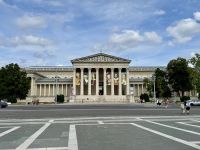 2. Tag – Stadtrundfahrt durch Budapest – Museum der Bildenden Künste am Heldenplatz