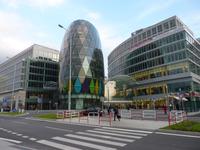 das neue Einkaufscenter an der Donau