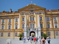 Gruppe beim Rundgang