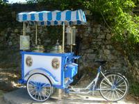 0033_EISBeiDiesenTemperaturenSehrBeliebt