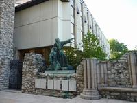 Altes Kloster (neben Hilton)