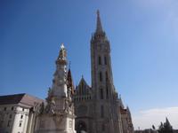 Blick auf die Matthiaskirche in Budapest