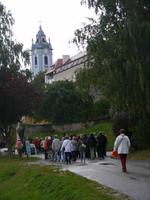 Blick auf die Pfarrkirche in Dürnstein