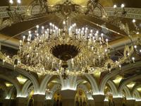Prunkleuchter in der Krytpa