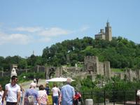  Eingang zum Zarenhügel