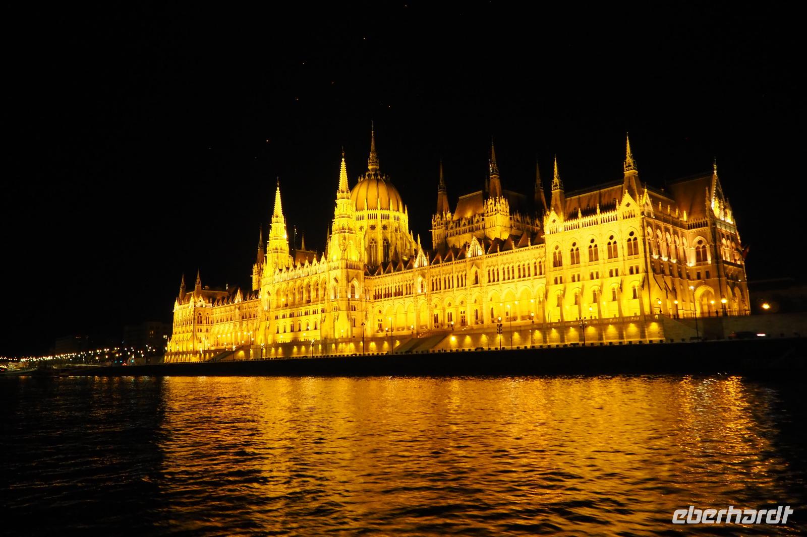 P9090125, Ausfahrt Budapest