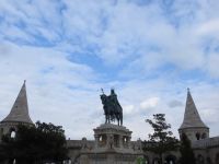 Budapest - Fischerbastei - Statue des Heiligen König Stephan