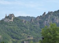 Burg über Dürnstein.JPG