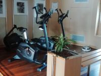 Im Fitnessraum des Schiffes 
