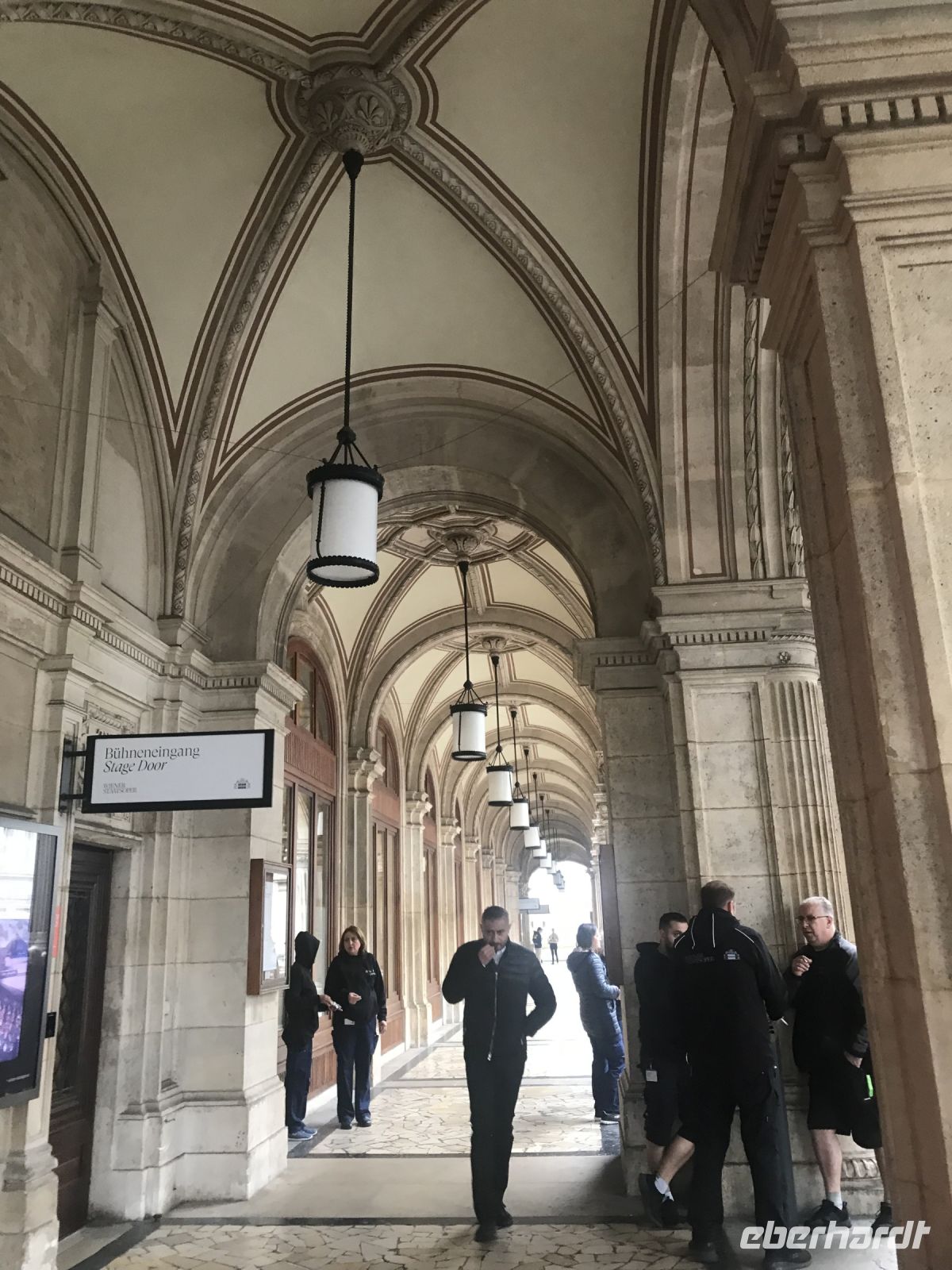 8.5.24 Wien- Staatsoper, ab hier zu Fuß