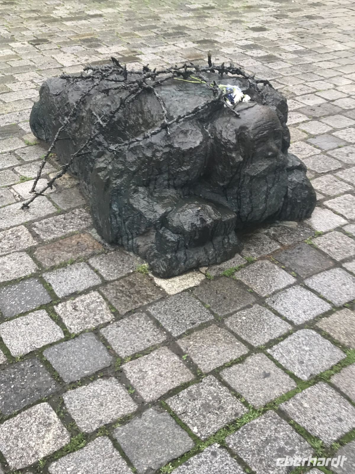 8.5.24 Wien -  Helmut- Zilk- Platz; Mahnmal gegen Krieg und Faschismus