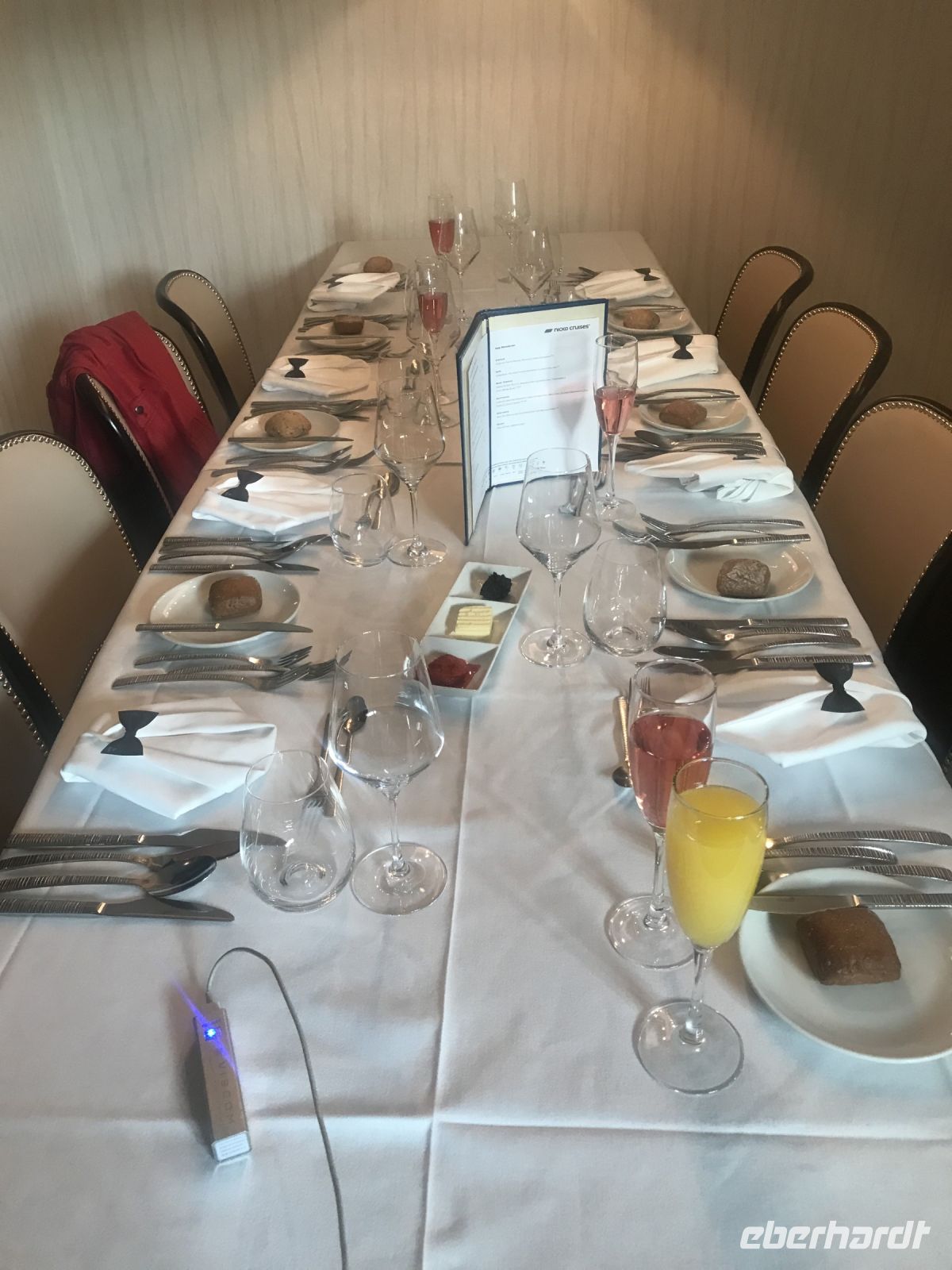 11.5.24 Bratislava - heute Verabschiedung durch die Schiffsleitung & mit Gala - Menü