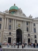 2024 Donaukreuzfahrt: Wien - Hofburg Stadtseite, Michaelplatz