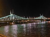 2024 Donaukreuzfahrt: Budapest - Kettenbrücke bei Nacht