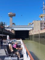 2024 Donaukreuzfahrt: Schleuse Djerdap I - Ausfahrt 2. Kammer