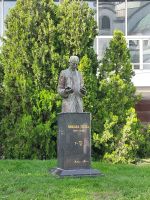 2024 Donaukreuzfahrt: Belgrad - Denkmal Nikola Teslas