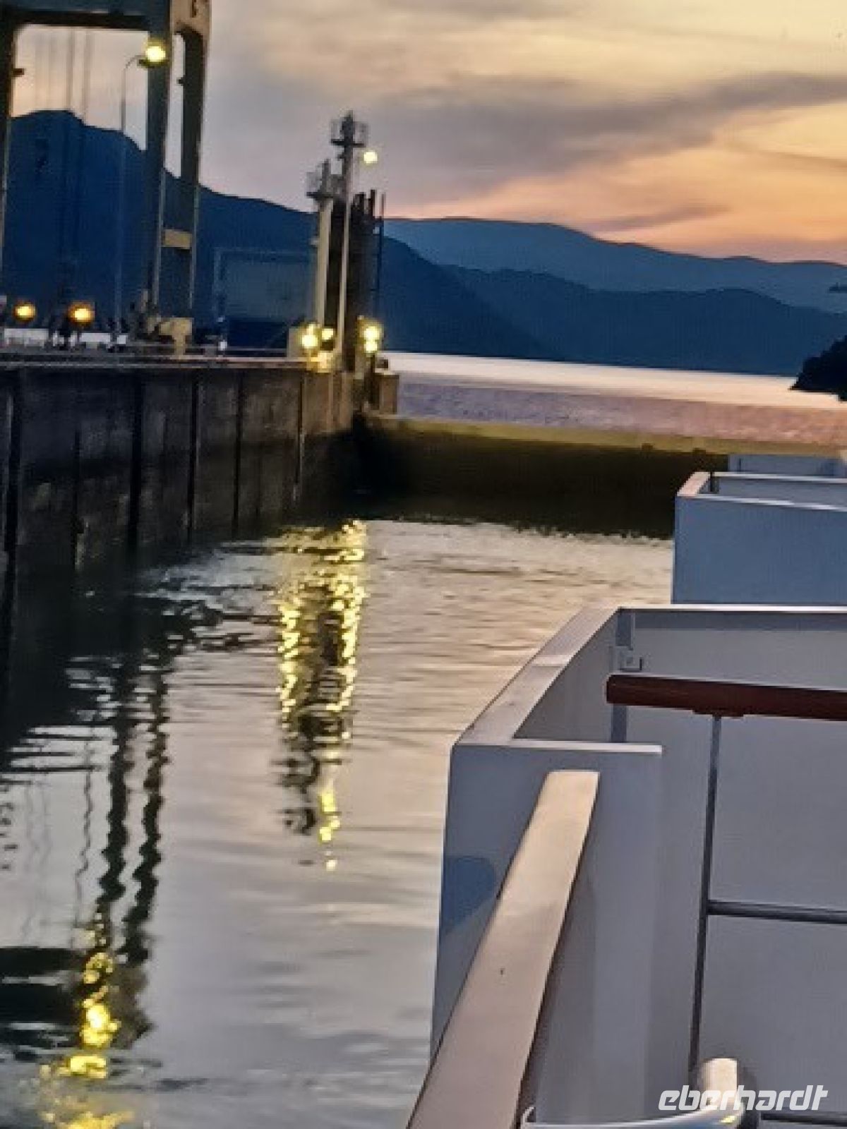 Angleichung der Wasserstände