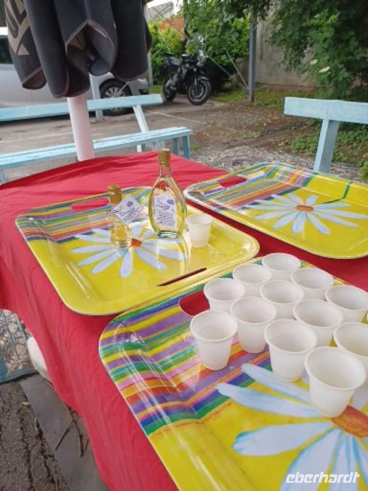 Slivovic Umtrunk im Kirchgarten