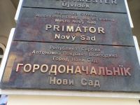 Sitz des Bürgermeisters - in zwei Schriftzügen