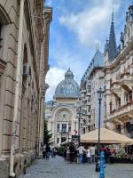 Kuppel des Sparkassenpalastes von  der Altstadtansicht