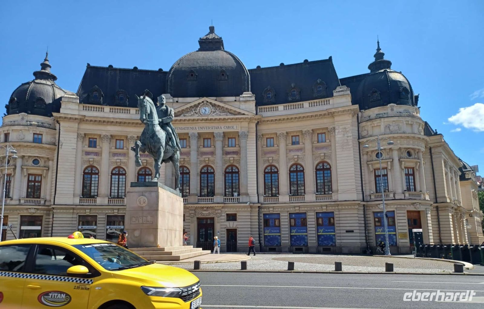 König Carol I. vor dem ehemaligen Schloss