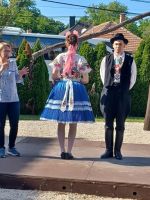 wie stellt sich der Rock auf?