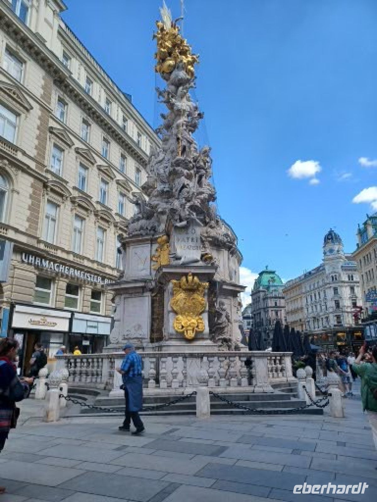 Der Graben mit barocker Pestsäule