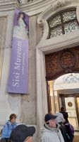 Eingang zum Sisi-Museum &ndash; &copy; Andreas Kunzmann (Eberhardt TRAVEL)