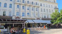 Das berühmte Cafe am Ende Vaci-utca &ndash; &copy; Andreas Kunzmann (Eberhardt TRAVEL)
