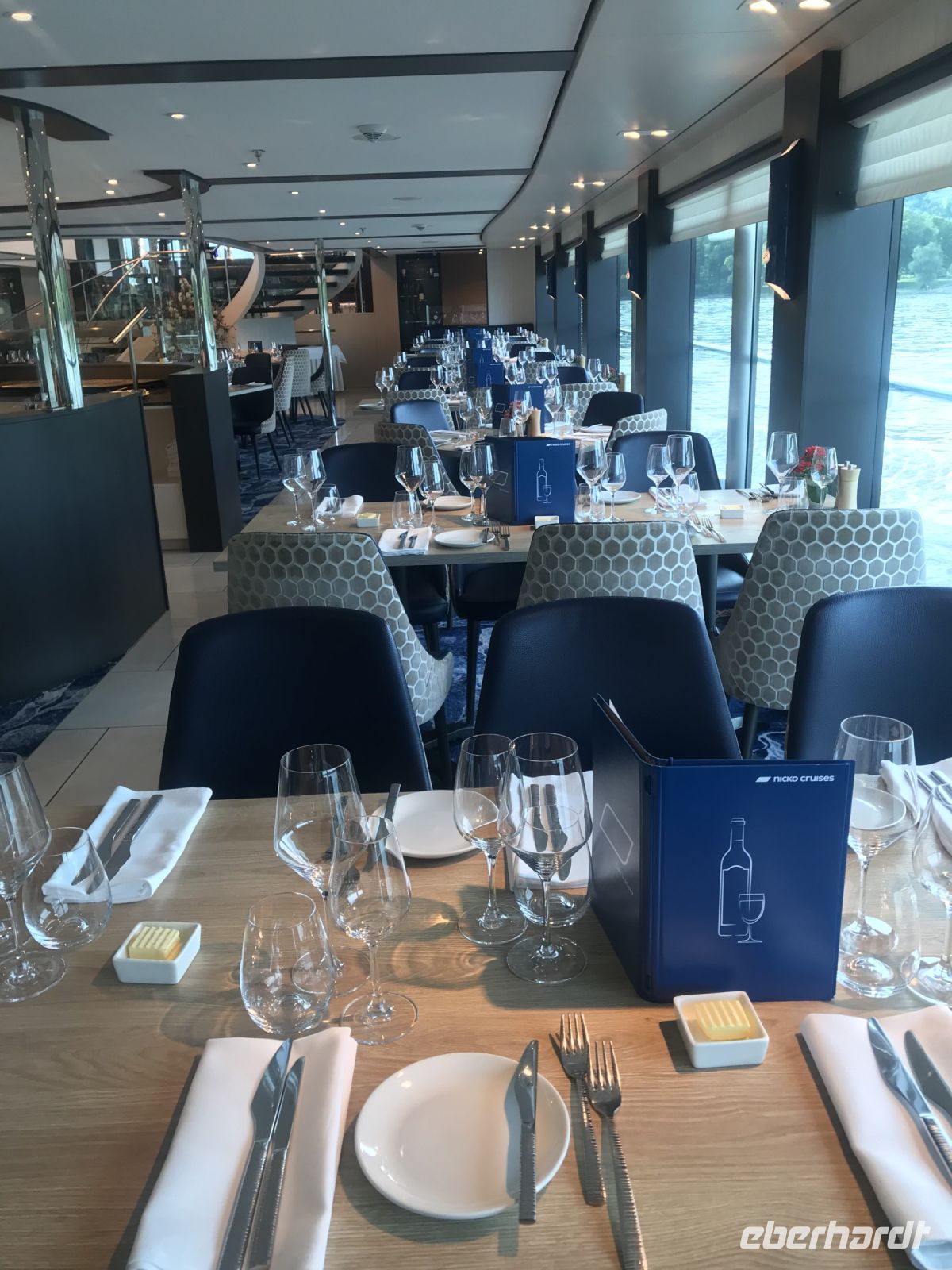 7.5.24 Restaurant 