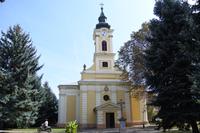Kirche in  Hajos