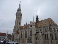 Matthiaskirche mit in der Zsolnay-Fabrik von Pécs hergestellten Majolikakacheln.