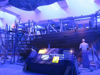 Darstellung des Schiffbaus im Museum