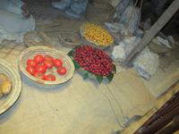 Frische Datteln und anderes Gemüse