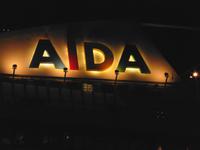 AIDA bei Nacht
