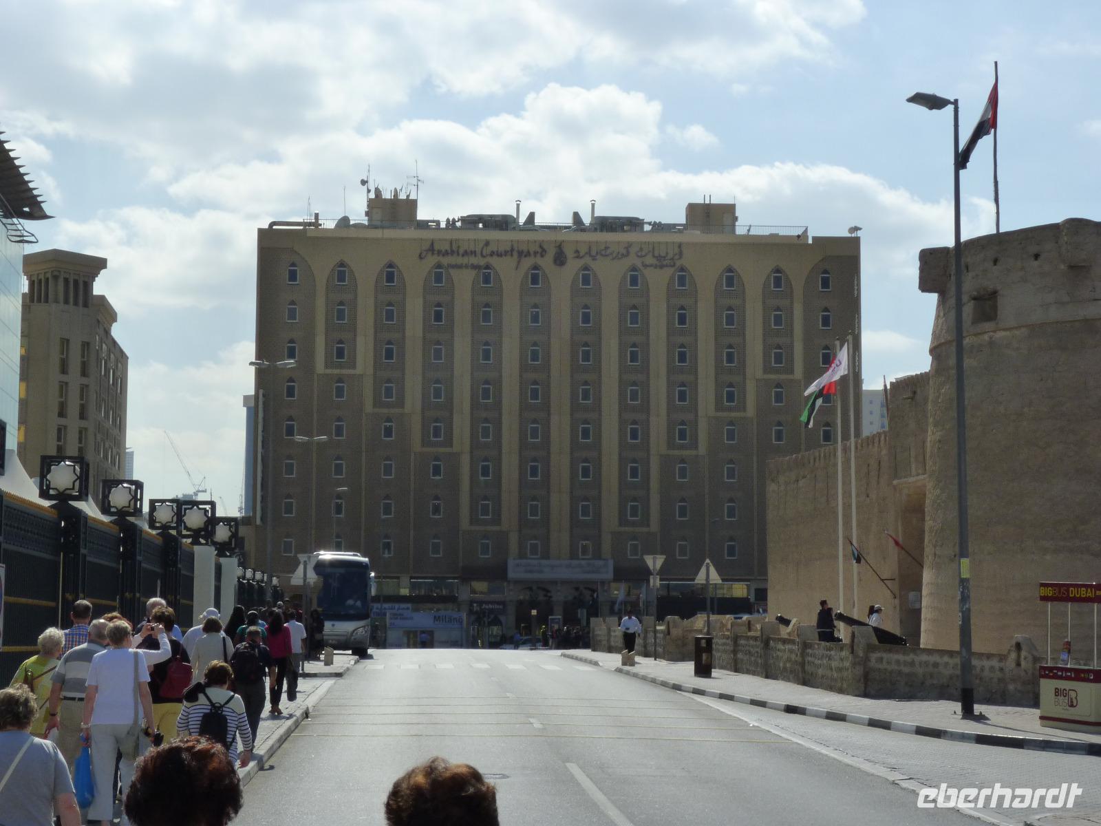 001a Dubai - Arabian Coutyard Hotel