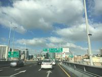 Fahrt zum modernen Dubai