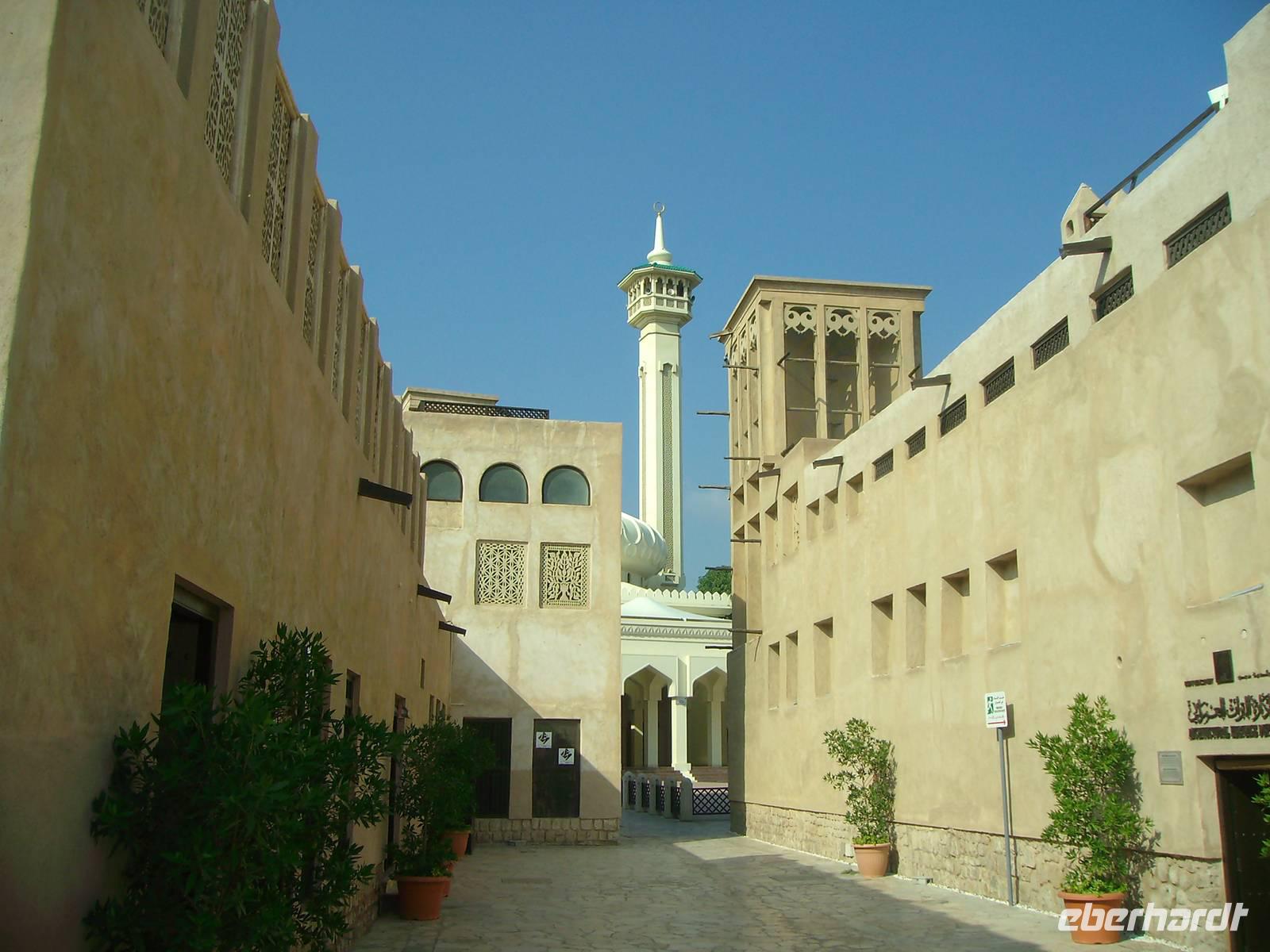 Dubai (Spaziergang durch das Bastakia-Viertel)