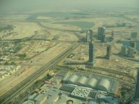 Dubai (Ausblick von der Plattform in der 124. Etage des Burj Khalifa)