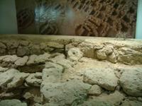 Bahrain (Besuch des Nationalmuseums in Manama - Gräberhalle)